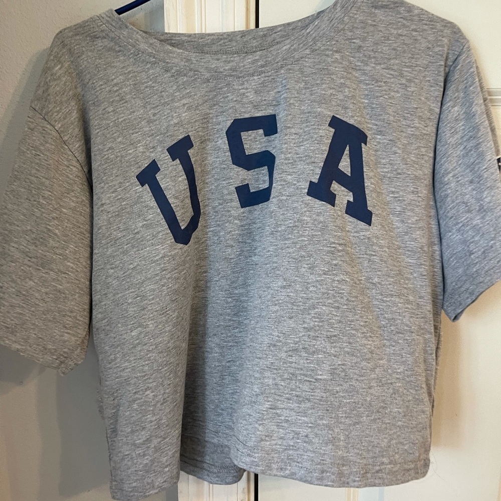 $$USA grey cropped tee